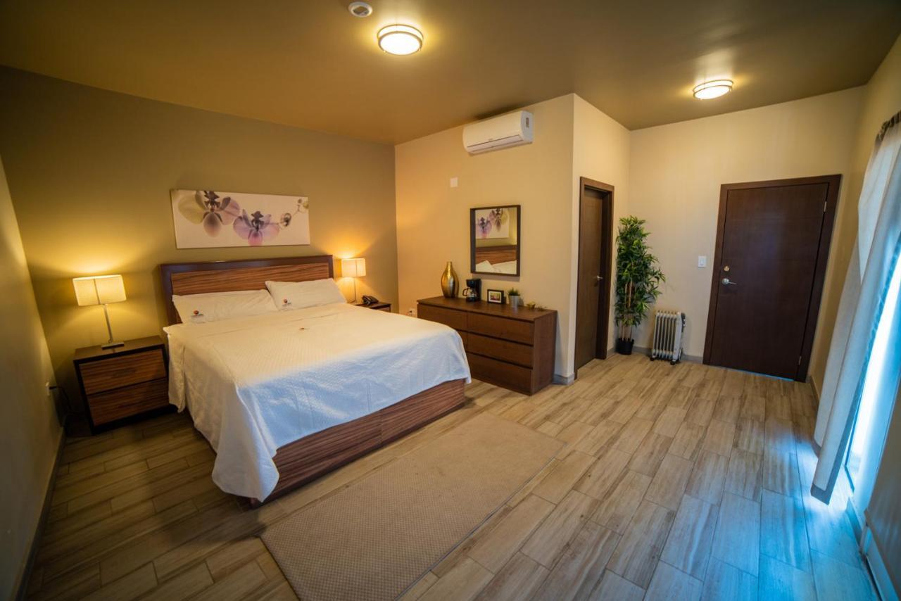 California Comfort & Suites Los Algodones  Exterior photo